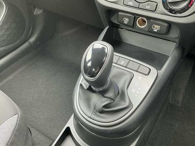 Hyundai i10 1.0 [63] Advance 5dr Auto [Nav]