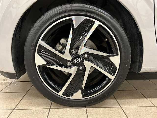 Hyundai i10 1.0 [63] Premium 5dr Auto [Nav]