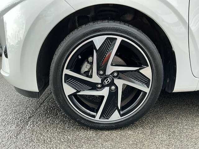 Hyundai i10 1.0 [63] Premium 5dr Auto [Nav]