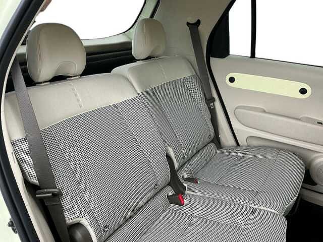 Hyundai Inster 85kW 02 49kWh 5dr Auto