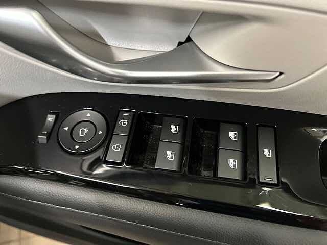 Hyundai Tucson 1.6T Hybrid Ultimate 5dr Auto