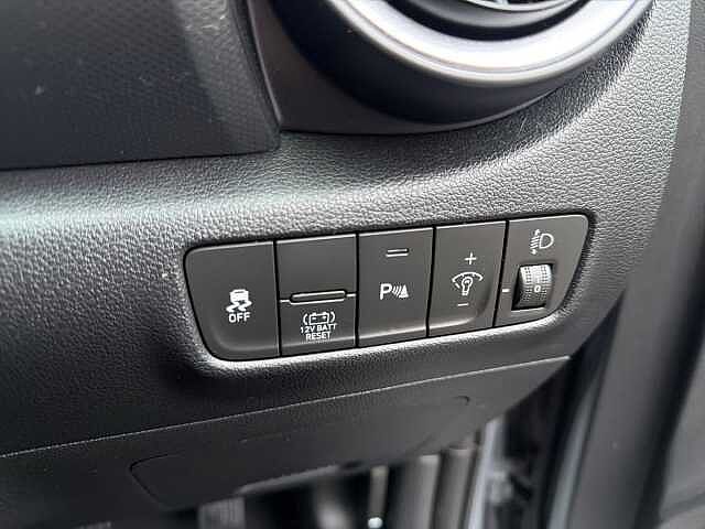 Hyundai Kona 1.6 GDi Hybrid Premium 5dr DCT