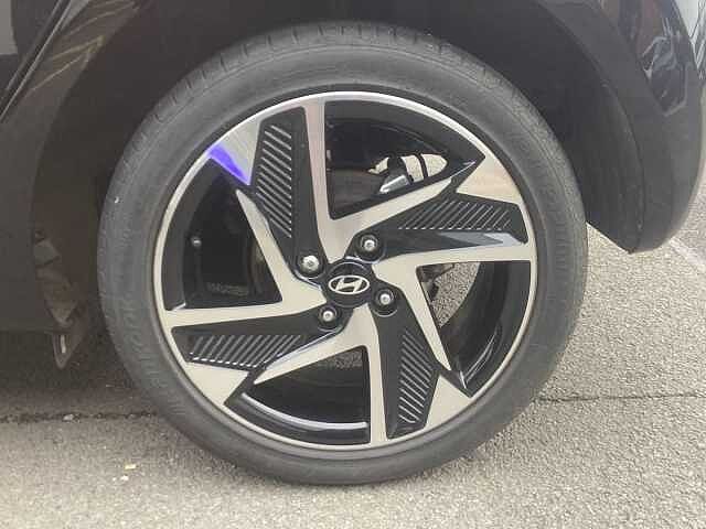 Hyundai i10 1.0 [63] Premium 5dr Auto [Nav]