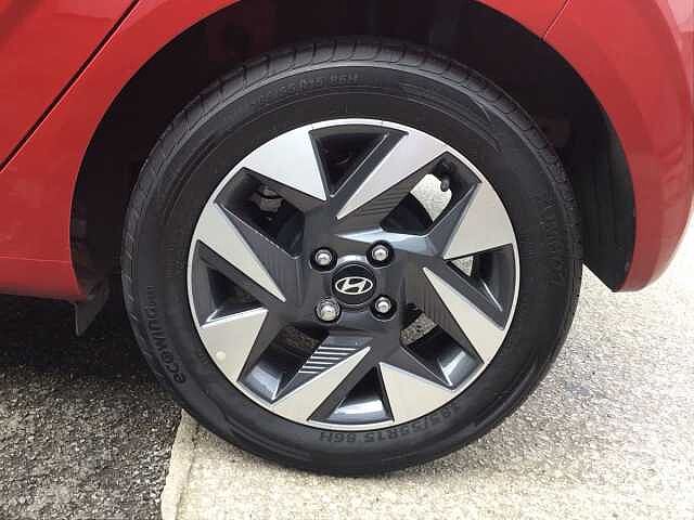 Hyundai i10 1.2 Advance 5dr Auto