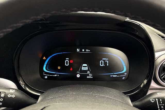 Hyundai i10 1.0 [63] Premium 5dr Auto [Nav]