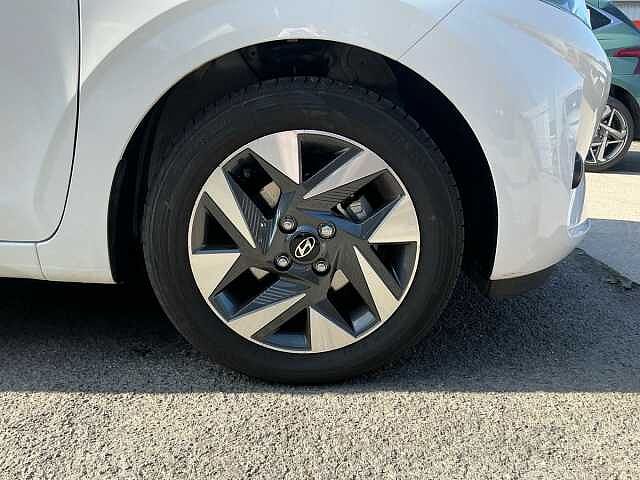 Hyundai i10 1.0 Advance 5dr