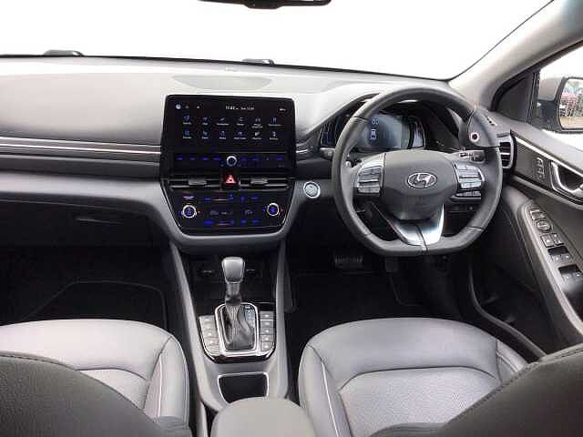 Hyundai Ioniq 1.6 GDi Hybrid Premium SE 5dr DCT