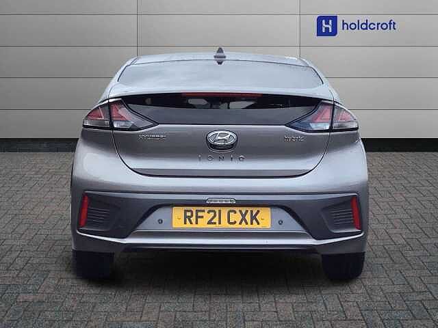 Hyundai Ioniq 1.6 GDi Hybrid Premium SE 5dr DCT