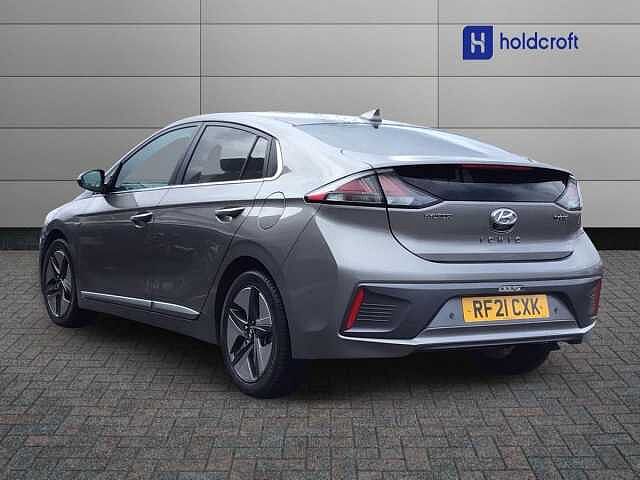 Hyundai Ioniq 1.6 GDi Hybrid Premium SE 5dr DCT