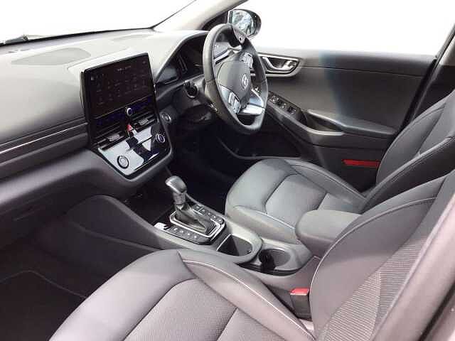 Hyundai Ioniq 1.6 GDi Hybrid Premium SE 5dr DCT