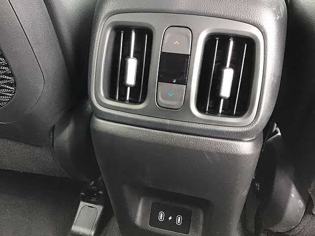 Hyundai TUCSON 1.6T 239 Hybrid Ultimate 5dr Auto White