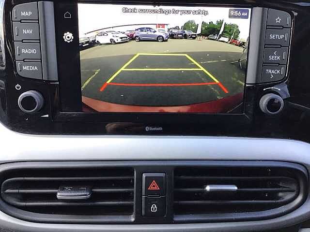 Hyundai i10 1.0 [63] Premium 5dr Auto [Nav]