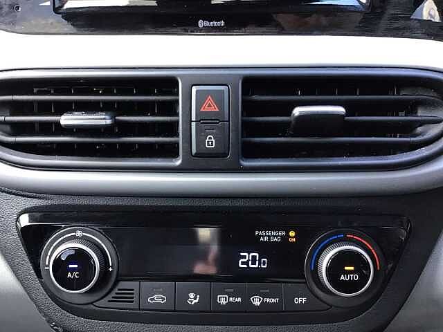 Hyundai i10 1.0 [63] Premium 5dr Auto [Nav]