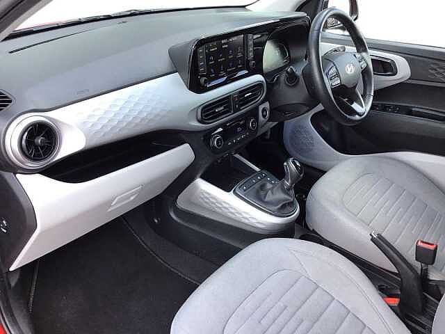 Hyundai i10 1.0 [63] Premium 5dr Auto [Nav]