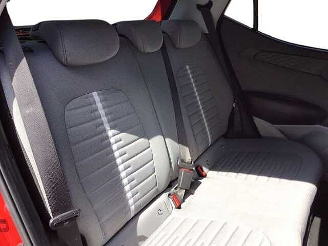 Hyundai i10 1.0 [63] Premium 5dr Auto [Nav]