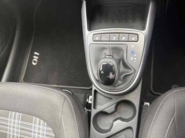 Hyundai i10 1.2 [79] Premium 5dr Auto [Nav]