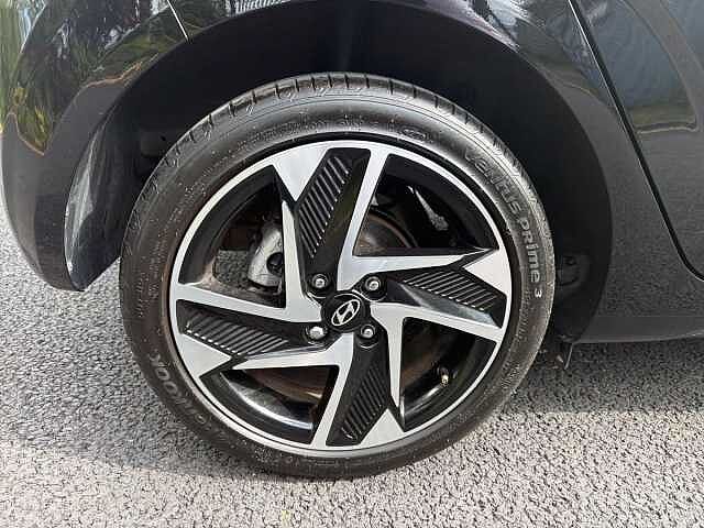 Hyundai i10 1.2 [79] Premium 5dr Auto [Nav]