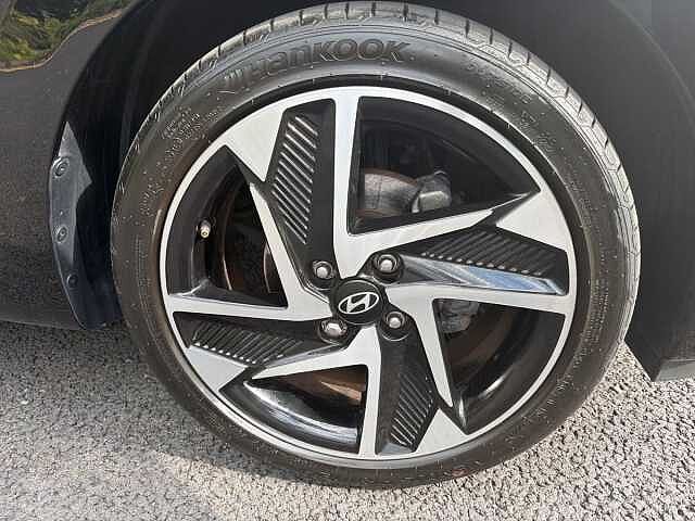 Hyundai i10 1.2 [79] Premium 5dr Auto [Nav]