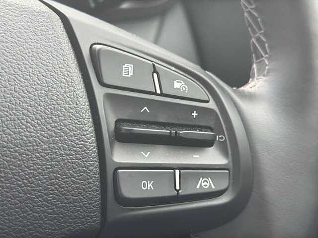 Hyundai i10 1.2 [79] Premium 5dr Auto [Nav]