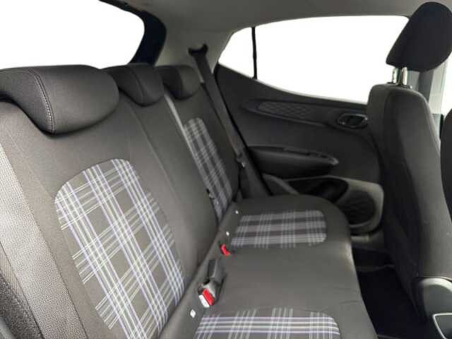 Hyundai i10 1.2 [79] Premium 5dr Auto [Nav]