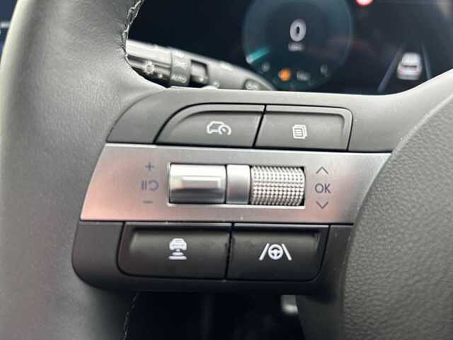 Hyundai TUCSON 1.6T 239 Hybrid Ultimate 5dr Auto White