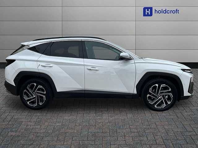 Hyundai TUCSON 1.6T 239 Hybrid Ultimate 5dr Auto White