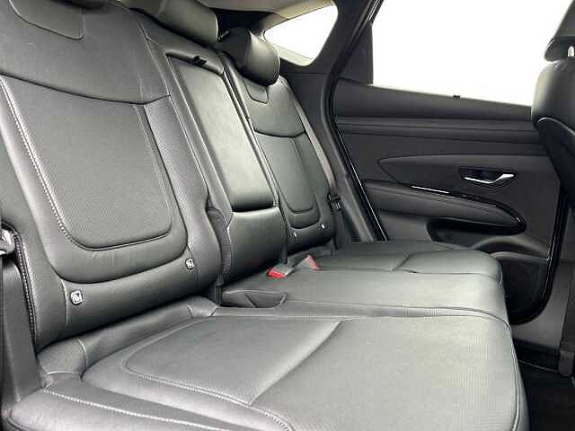 Hyundai TUCSON 1.6T 239 Hybrid Ultimate 5dr Auto White