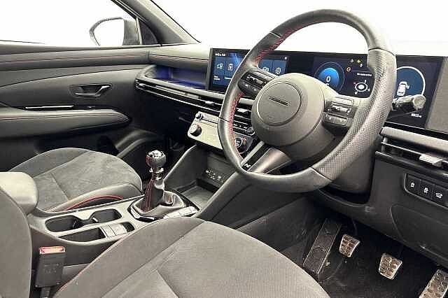 Hyundai TUCSON 1.6T Plug-in Hybrid Ultimate 5dr Auto White