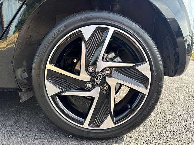 Hyundai i10 1.2 [79] Premium 5dr Auto [Nav]