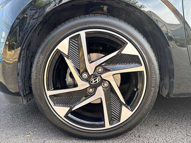 Hyundai i10 1.2 [79] Premium 5dr Auto [Nav]