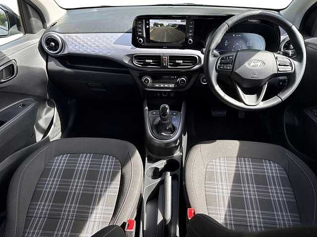 Hyundai i10 1.2 [79] Premium 5dr Auto [Nav]