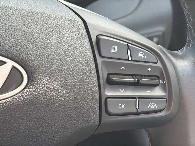 Hyundai i10 1.0 [63] Premium 5dr Auto [Nav]
