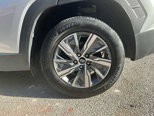 Hyundai TUCSON 1.6 TGDi Hybrid 230 SE Connect 5dr 2WD Auto Silver